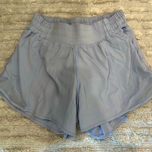 Lululemon size 4 hotty hot 4 inch periwinkle shorts
